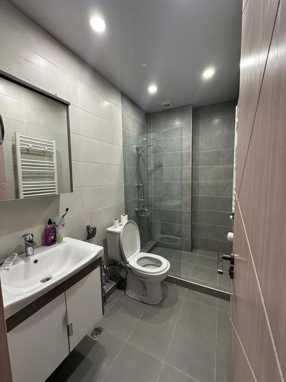 Apartment In The Center Tiflis Exterior foto