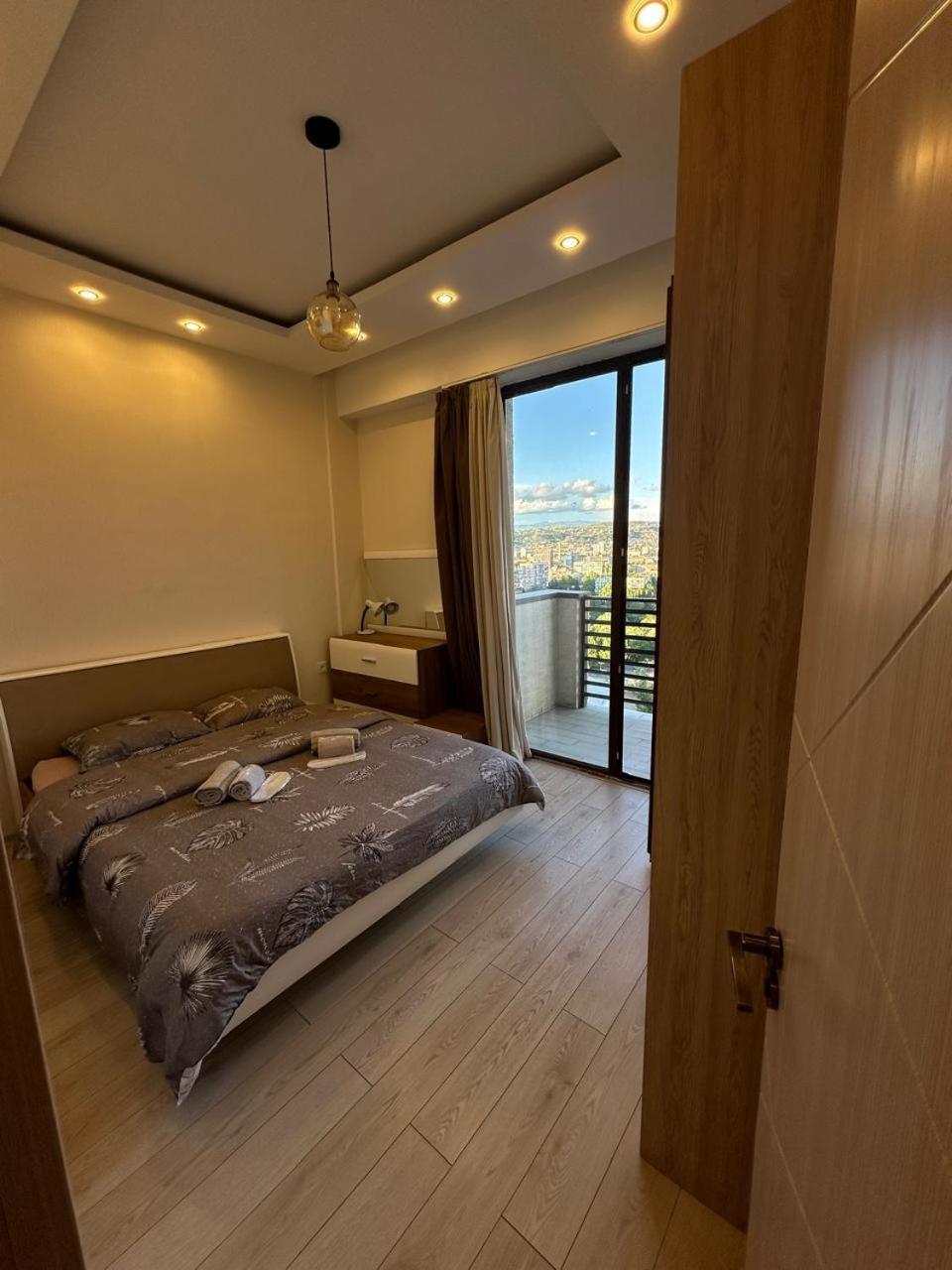 Apartment In The Center Tiflis Exterior foto