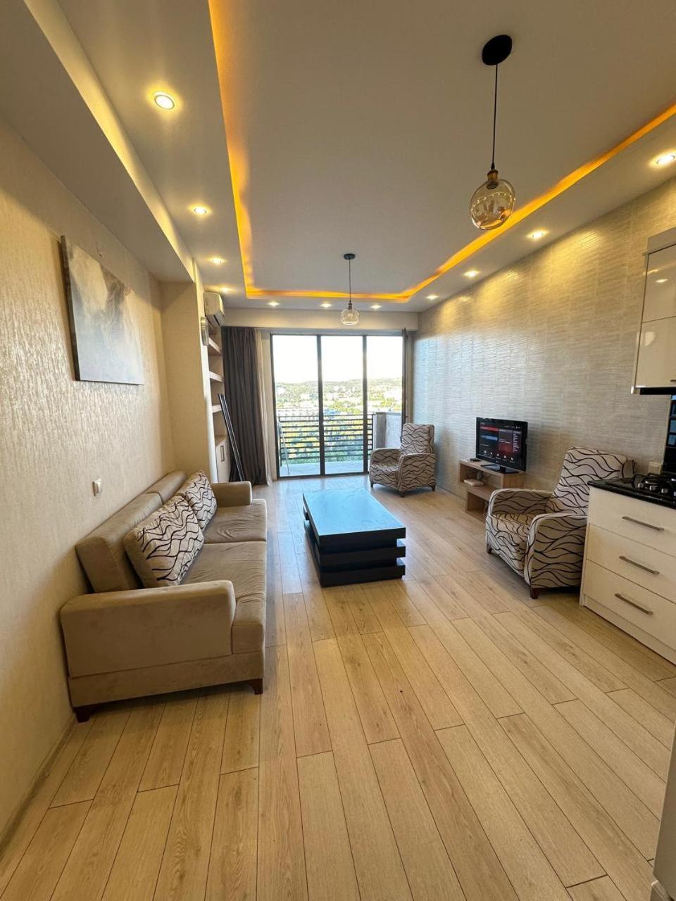 Apartment In The Center Tiflis Exterior foto